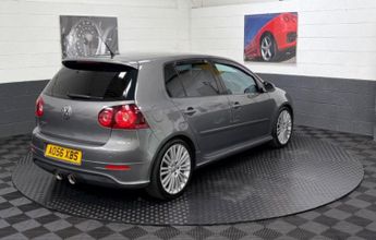 VOLKSWAGEN GOLF 3.2 V6 R32 DSG 4Motion