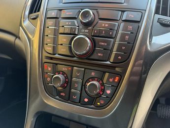 VAUXHALL ASTRA 1.7 ELITE CDTI ECOFLEX S/S 5DR