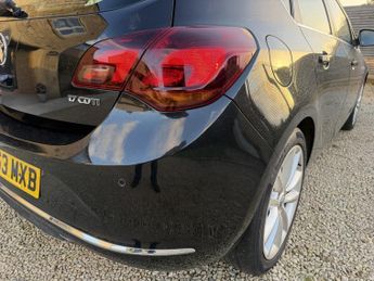 VAUXHALL ASTRA 1.7 ELITE CDTI ECOFLEX S/S 5DR