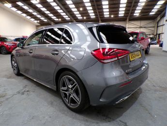 MERCEDES-BENZ A-CLASS 1.3 A 200 AMG LINE EXECUTIVE 5DR Automatic