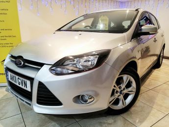 Ford Focus 1.6 ZETEC 5DR Manual