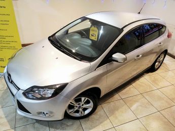 FORD FOCUS 1.6 ZETEC 5DR Manual