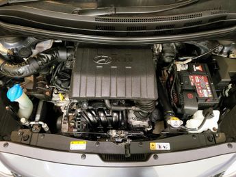 HYUNDAI I10 1.0 PREMIUM 5DR Manual
