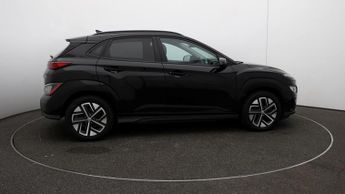 Hyundai KONA PREMIUM