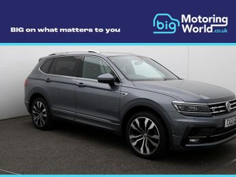 Volkswagen Tiguan R-LINE TECH TSI EVO DSG