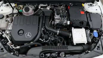 Mercedes-Benz CLA CLA 250 E AMG LINE PREMIUM PLUS