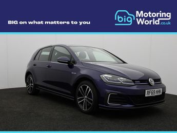 Volkswagen Golf GTE DSG