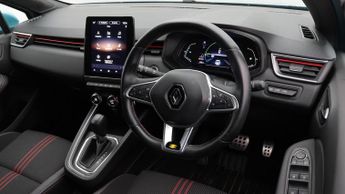 Renault Clio RS LINE E-TECH