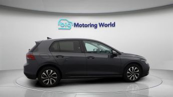 Volkswagen Golf ACTIVE ETSI DSG