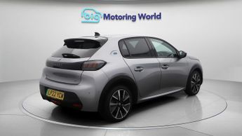 Peugeot E-208 GT
