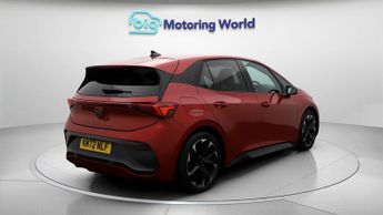 CUPRA Born V2