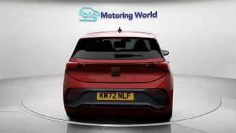 CUPRA Born V2