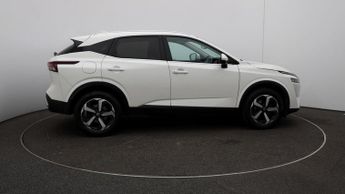 Nissan Qashqai DIG-T N-CONNECTA DCT