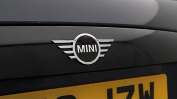 MINI Hatch COOPER EXCLUSIVE