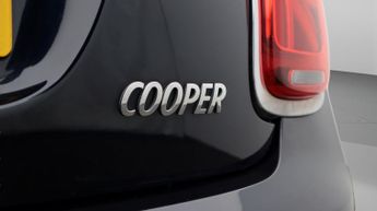 MINI Hatch COOPER EXCLUSIVE