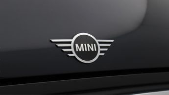 MINI Hatch COOPER EXCLUSIVE