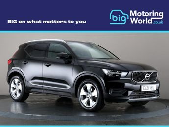 Volvo XC40 T3 MOMENTUM