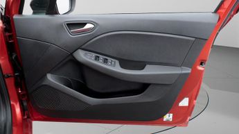 Renault Clio EVOLUTION E-TECH