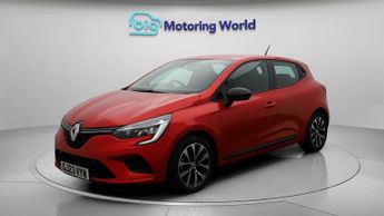 Renault Clio EVOLUTION E-TECH