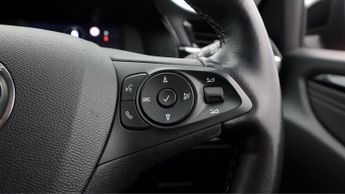 Vauxhall Corsa-e ELITE NAV PREMIUM