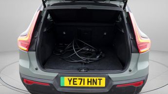 Volvo XC40 RECHARGE TWIN AWD