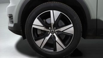 Volvo XC40 RECHARGE TWIN AWD