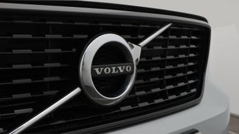 Volvo XC40 RECHARGE T5 R-DESIGN