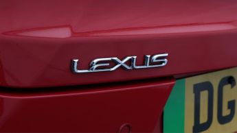 Lexus UX 300E