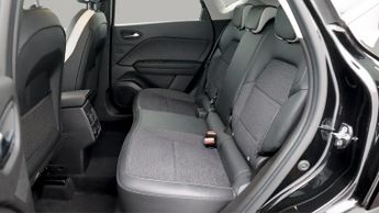 Renault Captur TECHNO E-TECH