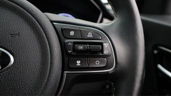 Kia Niro 4 PLUS