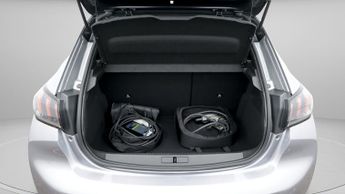 Peugeot E-208 GT