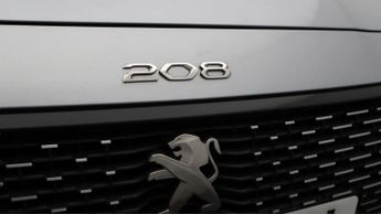 Peugeot E-208 GT