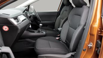 Renault Captur ICONIC TCE