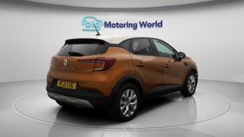 Renault Captur ICONIC TCE