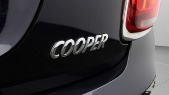 MINI Hatch COOPER EXCLUSIVE