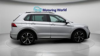 Volkswagen Tiguan R-LINE TDI 4MOTION DSG