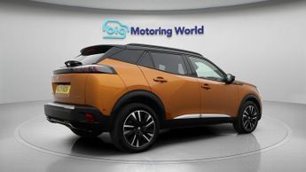 Peugeot 2008 PURETECH S/S GT PREMIUM