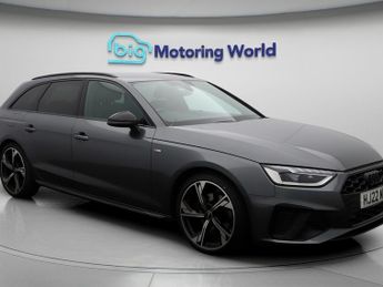 Audi A4 AVANT TFSI S LINE BLACK EDITION