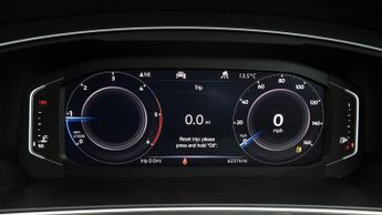 Volkswagen Tiguan SEL TSI EVO DSG
