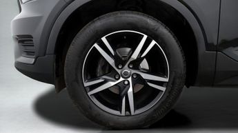Volvo XC40 T3 R-DESIGN