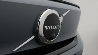 Volvo C40 RECHARGE PRO TWIN AWD