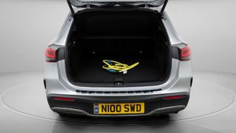 Mercedes-Benz EQA EQA 250 AMG LINE PREMIUM PLUS