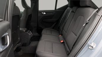 Volvo XC40 RECHARGE PLUS TWIN AWD