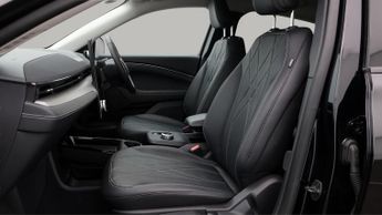 Ford Mustang Mach-E SELECT