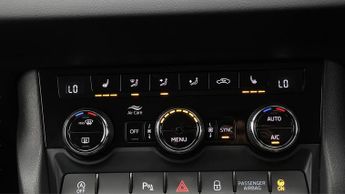 Skoda Karoq SE L TSI DSG