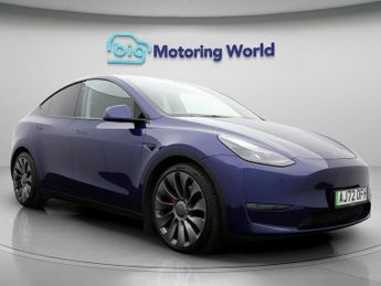 Tesla Model Y PERFORMANCE AWD