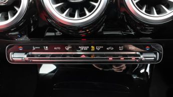 Mercedes-Benz CLA CLA 180 AMG LINE PREMIUM