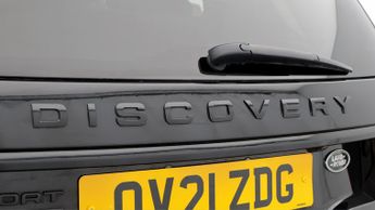 Land Rover Discovery Sport R-DYNAMIC SE