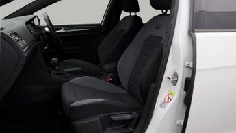 Volkswagen Golf R-LINE TDI DSG