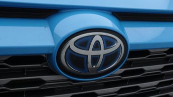 Toyota RAV4 VVT-I DESIGN